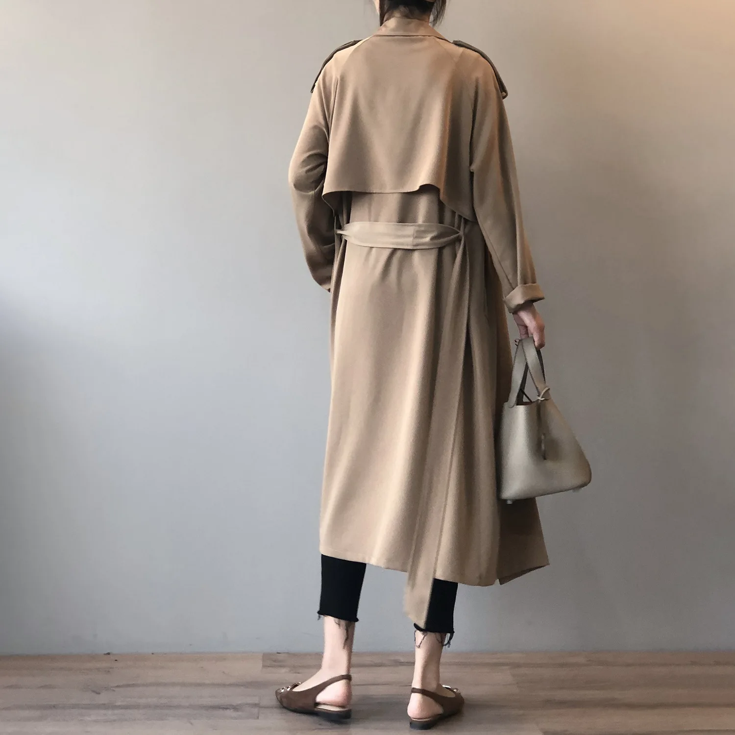 Johnature Korean Vintage Loose Sashes Women Trench 2025 Autumn New Loose Turn-down Collar Long All Match Female Coats