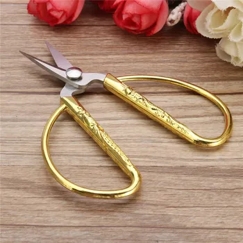 

1Pcs 8.5*5.3cm Gold Sewing Scissors European Vintage Embroidery for Needlework Fabric Cutter Dragon Pattern Tailor's Scissors,Q