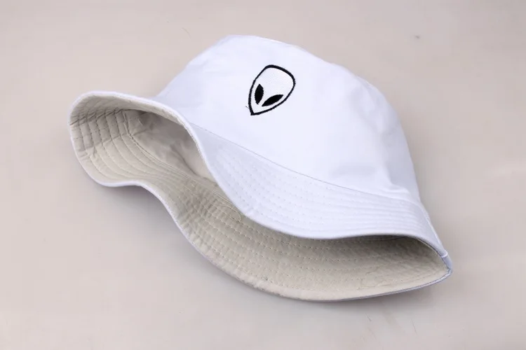 Embroidery Alien Hat Winter Men and Women Cuff Hats Soft Solid Beanies Hip Hop Unisex Warm Knitted Caps Harajuku Fisherman Cap