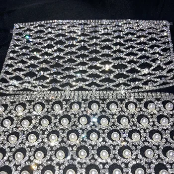 

Luxury Bling Rhinestone Pearl Face Mask Decoration Face Jewelry for Women Party Face Accessories Crystal Mouth Mask Wedding Gift