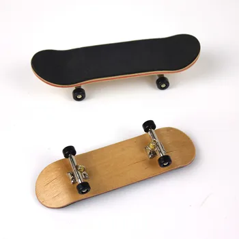 

1Set Professional Wood Finger Skateboard Alloy Stent Bearing Wheel Fingerboard Novelty Toy For Boys Gift