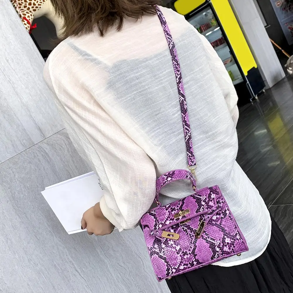 

Elegant Animal Print Handbag Women Shoulder Messenger Flap Leather Bags Adjustable Shoulder Strap Handbags for Women Girls