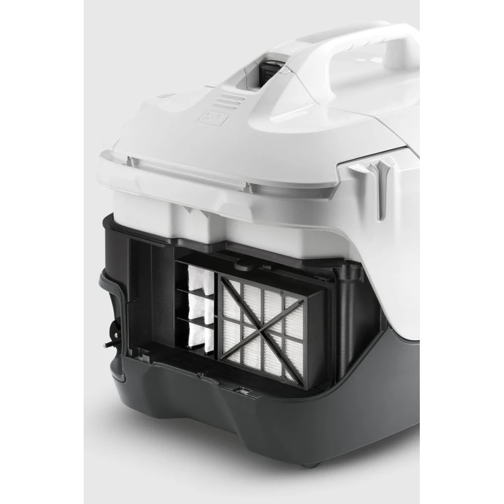 Пылесос Karcher DS 6 Premium Mediclean 650Вт белый
