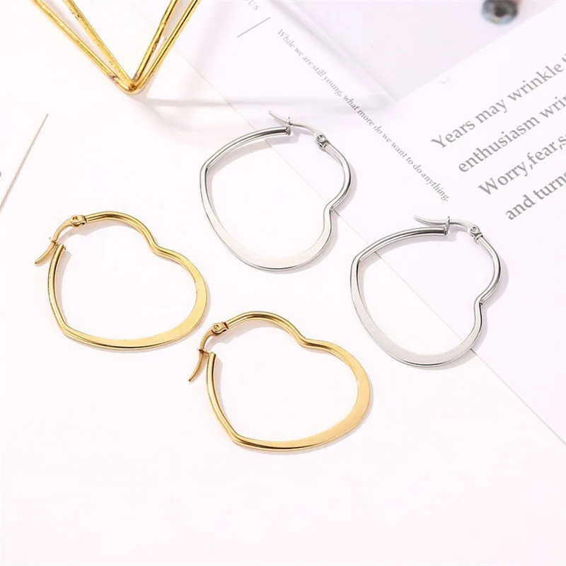 11650845722_2130544268