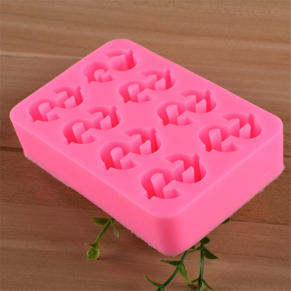 10346423698_1910669328