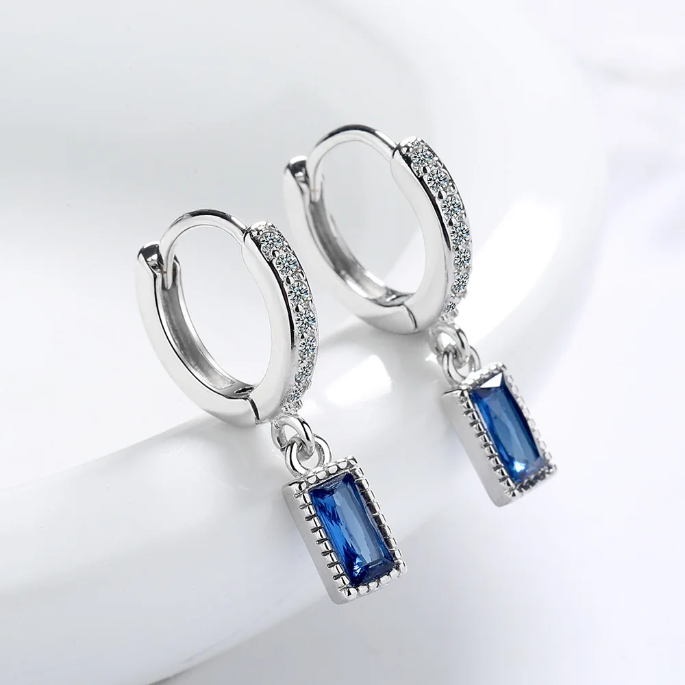 

Женские серьги из серебра 925 пробы, с цирконами