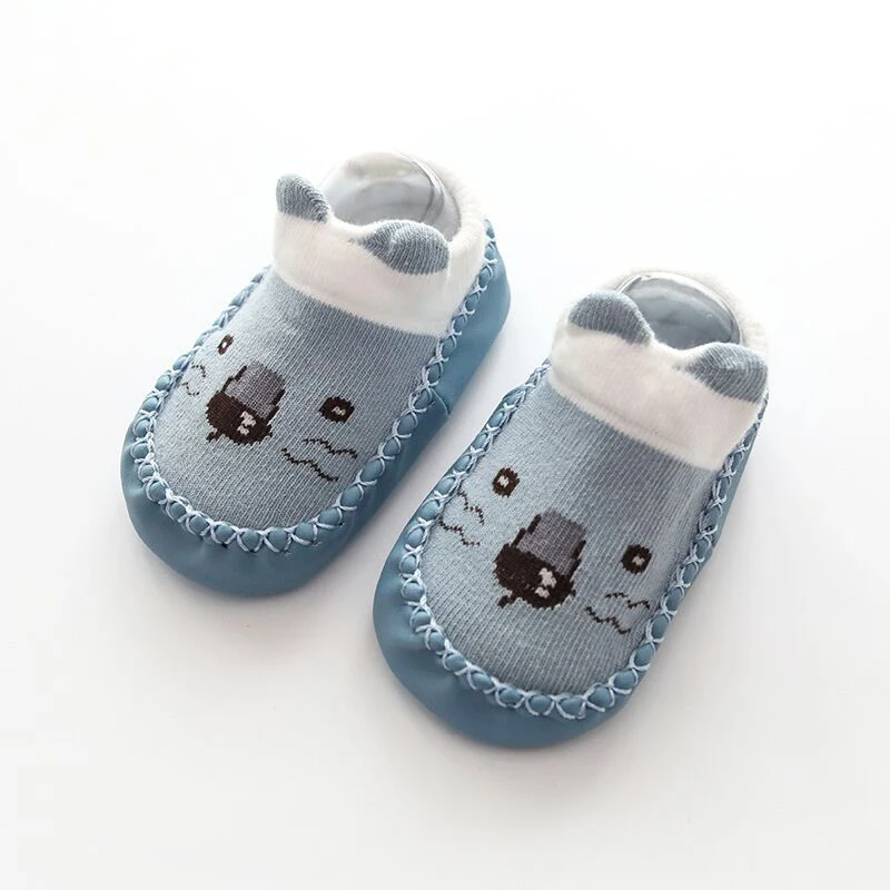 Новые детские носки с героями мультфильмов обувь для малышей Нескользящие мягкие удобные носки-тапочки для мальчиков и девочек - Цвет: 23