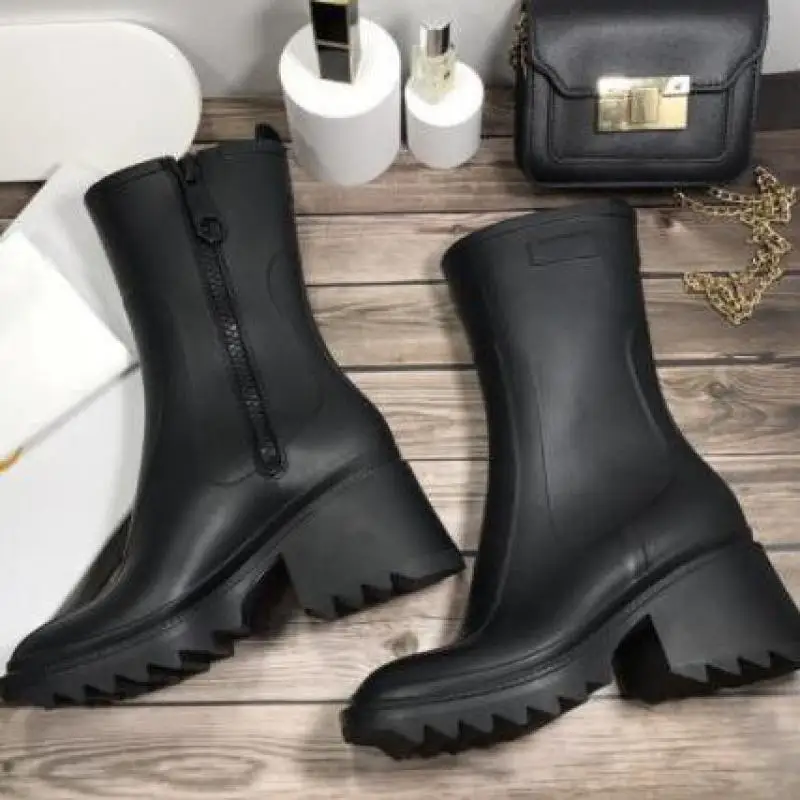 Роскошные женские ботинки новинка осень-зима 2021 водонепроницаемые