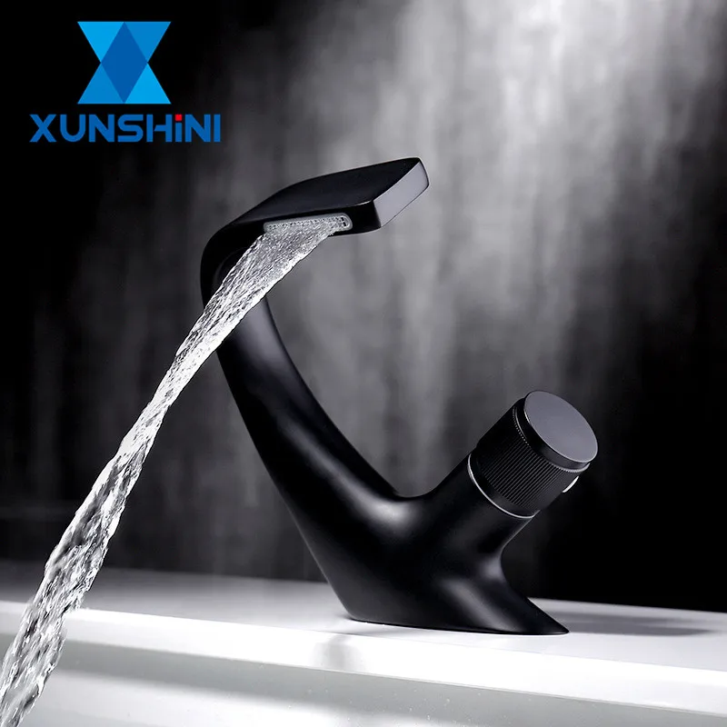 XUNSHINI роскошный кран для раковины, современный латунный кран для водопада, смесители для ванной комнаты, кран для раковины, кран для холодной и горячей воды|Смесители для бассейна| | АлиЭкспресс