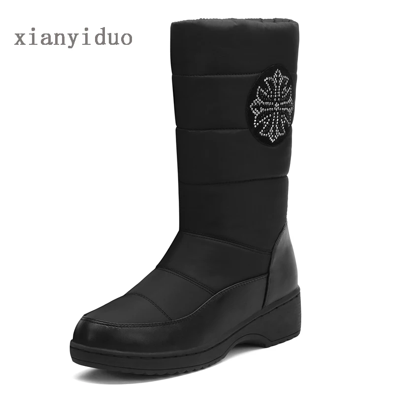 Xianyiduo/ г. Зимняя женская обувь для взрослых зимние сапоги на платформе красные, белые сапоги до середины икры с кристаллами, большие размеры 40-44, короткие плюшевые сапоги