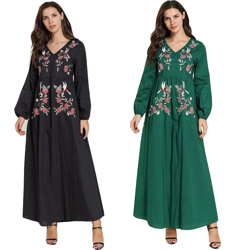 

Large Size Women's Dress V-neck dres Embroidered Lantern Sleeve Arabian Muslim Long Maxi Dresses Casual Robes caftan marocain