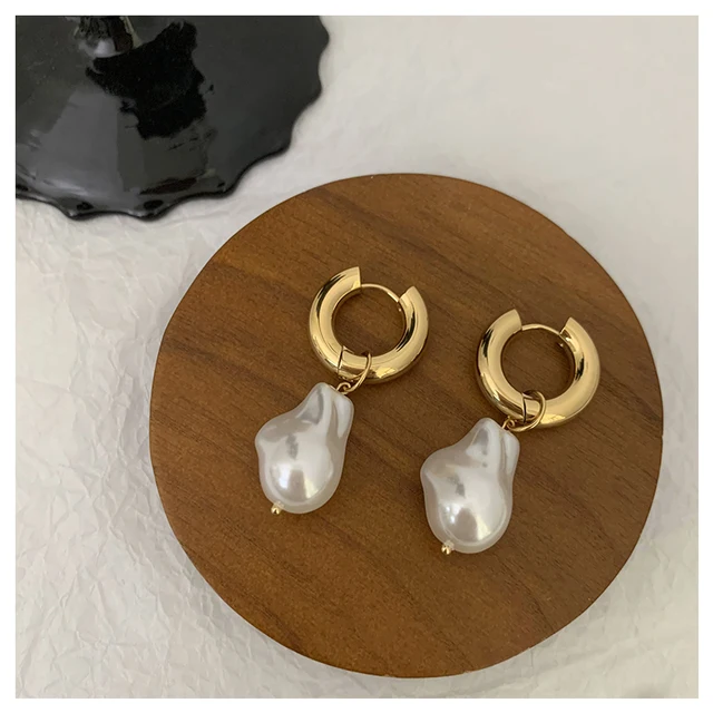 Enchanting Titanium and 18K Gold Baroque Pearl Drop Earrings: A Statement of Opulence and Style Cheap Product Recommendation