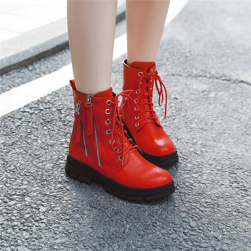 YMECHIC со шнуровкой женские ботильоны с цепочкой, на молнии, на платформе, в стиле панк, женская обувь плюс Размеры красный черный, белый цвет; ботинки в готическом стиле зимние