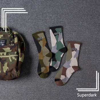 

Men's and women's tube cotton socks trend camouflage couple socks wholesale women socks