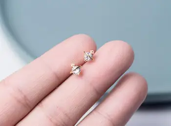 

6mm 1pair 100% Real. 925 Sterling Silver Fine Jewelry Golden color Fixed Stars Stud earrings with white CZ STONE gtle1794
