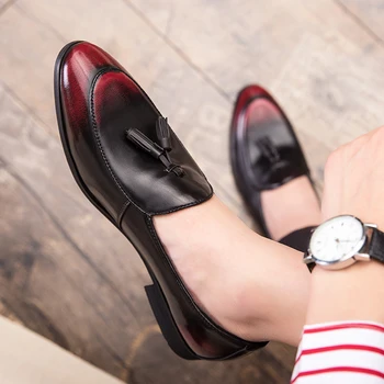 

New Italian Men Shoe Tassel Loafers Men Shoes Oxford Business Wedding Men Leather Formal Dress Shoes Chaussures De Ville Homme