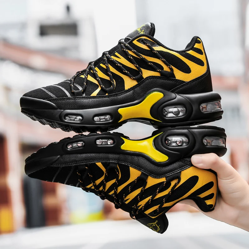 

Men Sneakers Breathable Air Mesh Outdoor Sport Shoes Spring Autumn Male Cushion Flats Training Running Shoes Zapatos De Hombre