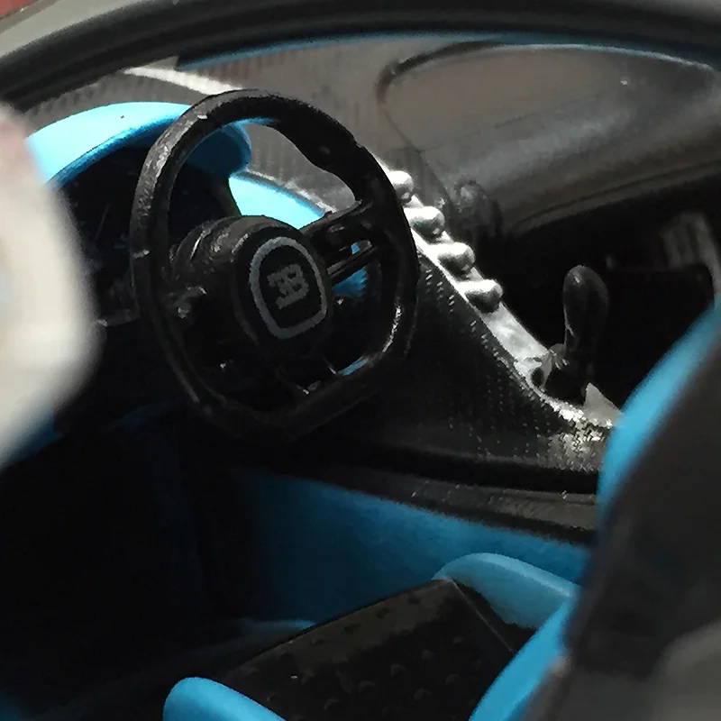 Maisto 1:24 bugatti divo roadster simulação liga