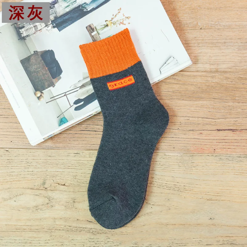 1pair New Winter Thick Warm Wool terry towel Women Sock Vintage Christmas grace Socks Colorful Gift winter Women's warm socks - Цвет: DARK GRAY