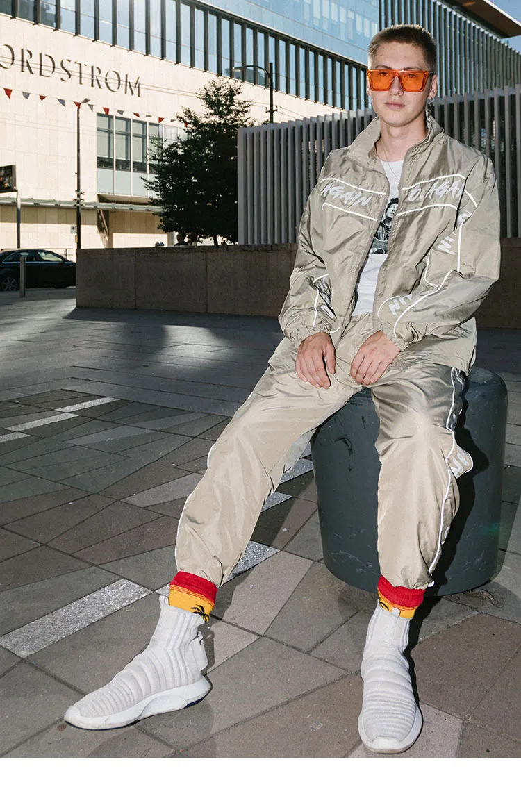 Мужская Хип-Хоп куртка в уличном стиле пальто с буквенным принтом Ретро спортивная куртка ветровка Harajuku Осенняя Черная куртка винтажная одежда