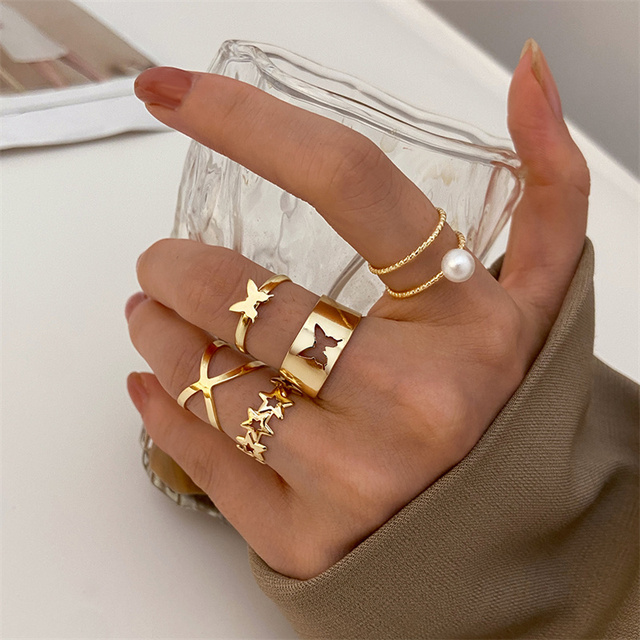 Gothic Heart Ring Set for Women Black Dice Vintage Hip-Hop Silver Plated Retro Rhinestone Charm Butterfly Finger Jewelry