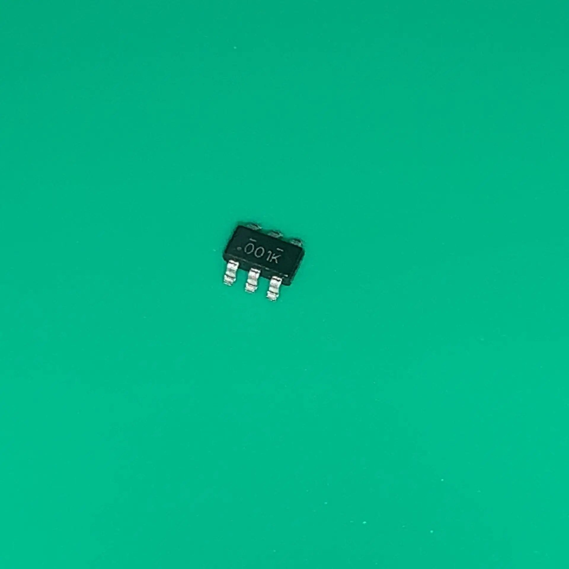 10 шт./лот FMB2227A 0012 001 TRANS Силовые транзисторы NPN/PNP 30 V 0.5A 6 SSOT | Обустройство дома