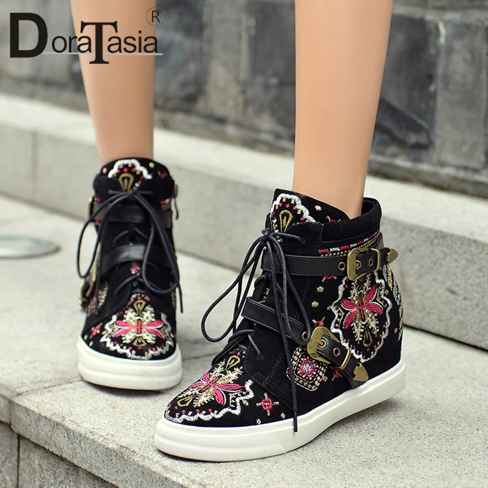 

DORATASIA Brand New Ethnic Embroider Booties Ladies Cow Suede Belt Buckle Shoes Woman Height Increasing Party Ankle Boots Women