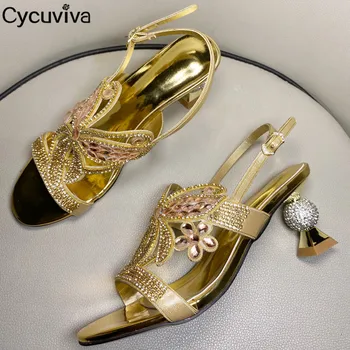

Desginer Butterfly Women Sandals Strange High Heel Party Shoes Gold Crystal Stiletto 2021 Runway Summer Woman Gladiator Sandals