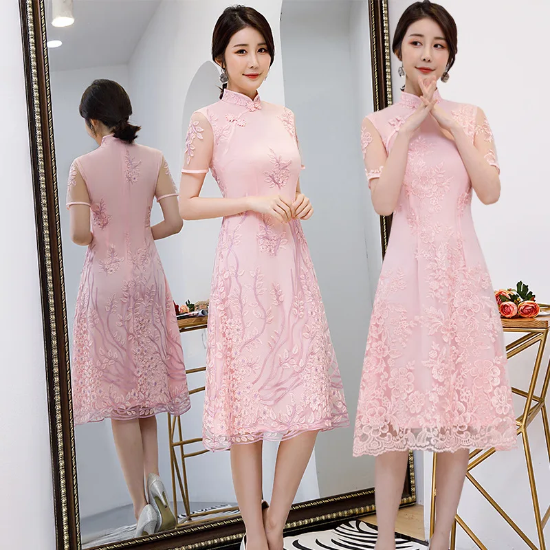 

Spring And Autumn New Style Lace Cheongsam Viet Nam Audrey Cheongsam Dress Fashion Improved Short Sleeve Sleeve Mid-length A- li