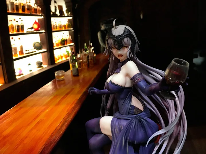 

Diffuse Excellent Wf2018 Winter FGO Series Holy Night Dinner Drunk Zhen Bar Joan of Arc Boxed Garage Kit