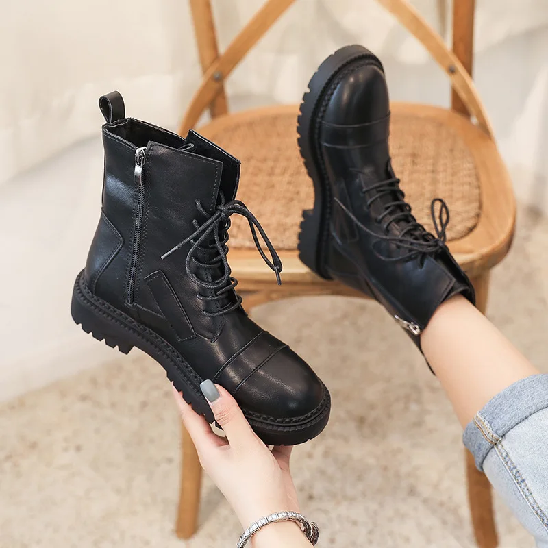 

Celebrity Celebrity Style Martin Boots Thick Bottomed Square Heel Europe And America Martin Boots Women's Western Style Versatil