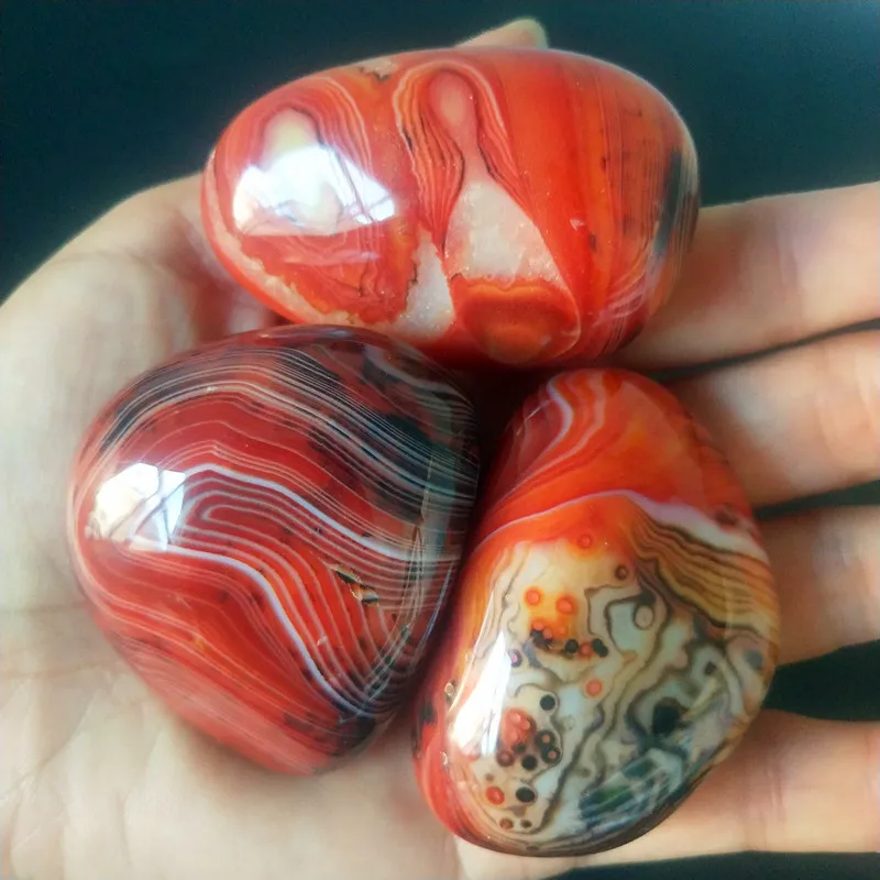 

Natural stone Sardonyx agate palm stones playthings small stones and crystals healing crystals