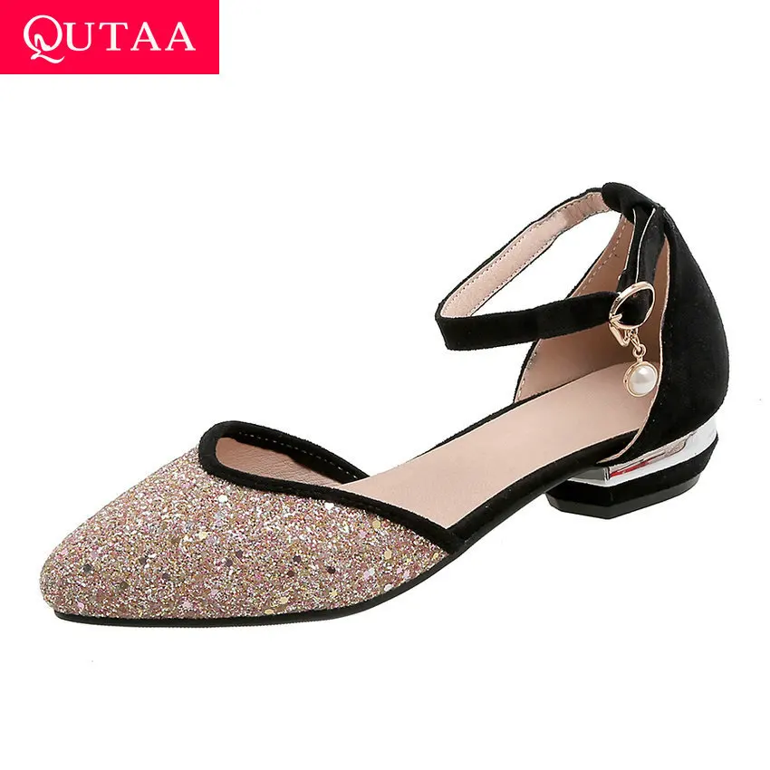

QUTAA 2020 Pointed Toe Ankle Strap Hollow Summer Ladies Pumps Sequins Scrub Buckle Square Low Heel Women Shoes Big Size 34-43