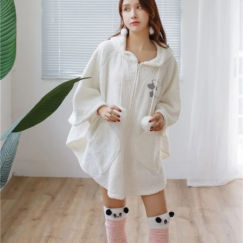 Girly с капюшоном и изображением персонажа из мультика плюшевый плащ-шарик пижамы осень-зима Для женщин из Полар-флиса халаты с рисунком в виде неукротимой угрюмой Одинаковая одежда для сна