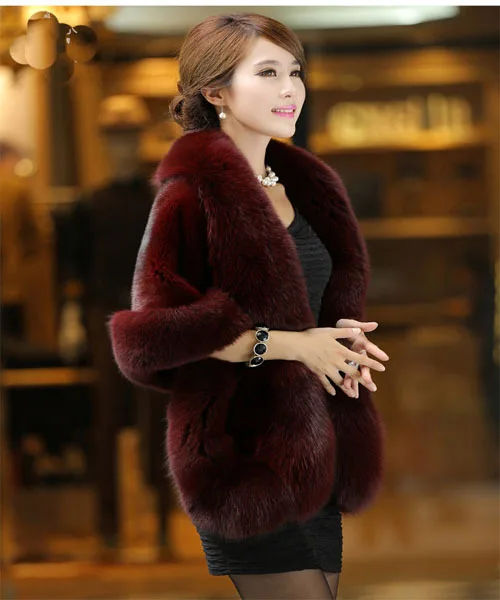 

The shawl of the shawl the fox fur the cape of the Europe and the United States the cape of the European and the United