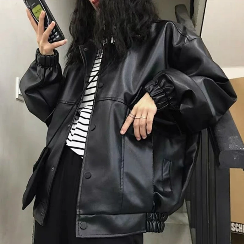 

Autumn and Winter Women's PU Jacket Loose Women's Motorcycle Jacket Fashion Black Long Sleeve Lapel Pocket Button Women Top X350