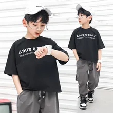 Летняя футболка с короткими рукавами для мальчиков 19, летний стиль, для больших мальчиков, в стиле хип-хоп, с волнистыми рукавами, с короткими рукавами, из чистого хлопка, удобная одежда с надписью