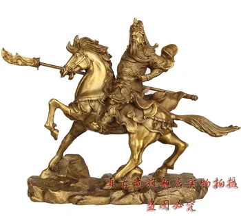 

a bronze statue of Guan Gong ancient light copper ornaments Guan Zhaocai Fortuna Wu Home Furnishing office decoration