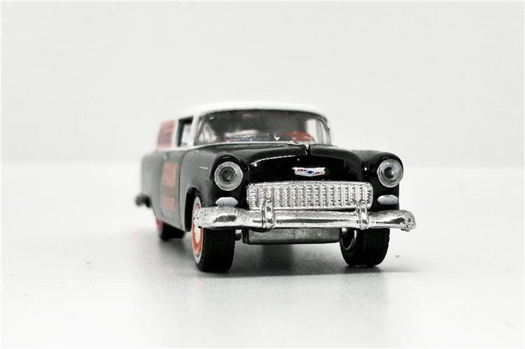 Greenlight 1: 64 Chevrolet один пятьдесят седан доставки 1955, работающие на пустой без коробки