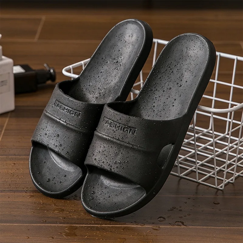 Zapatillas de interior suaves y cómodas para hombre y mujer, chanclas antideslizantes con fugas de secado rápido, suela gruesa, zapatos integrados de Eva, 2021