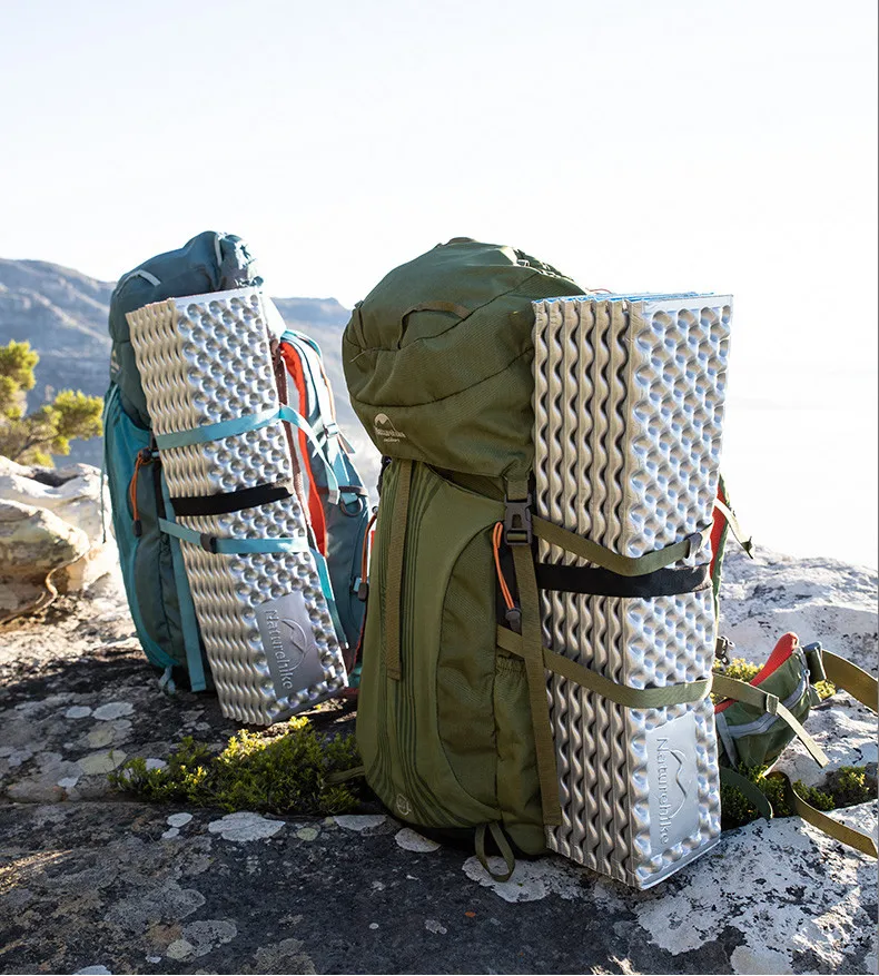 NatureHike кемпинг на открытом воздухе влагонепроницаемые спальные покрывала IXPE+ алюминиевая пленка пены Pad Сверхлегкий и компактный с сетчатой сумкой для хранения
