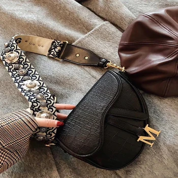 

AIBODUO Japan Saddle Bag 2020 New Fashion Shoulder Bag Women Retro M Hardware Crocodile Diagonal Straddle Bag For Women