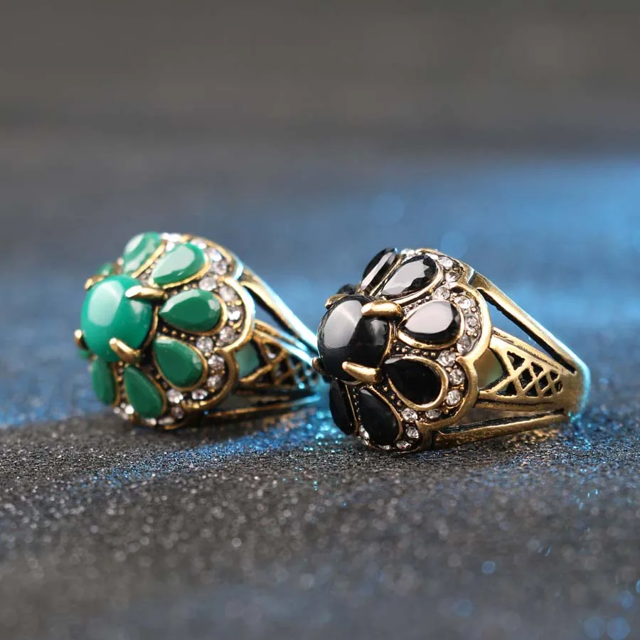 Wbmqda-HOT-2018-Fashion-Black-Green-Resin-Crystal-Rings-For-Women-Unique-Vintage-Gold-Flower-Ladies