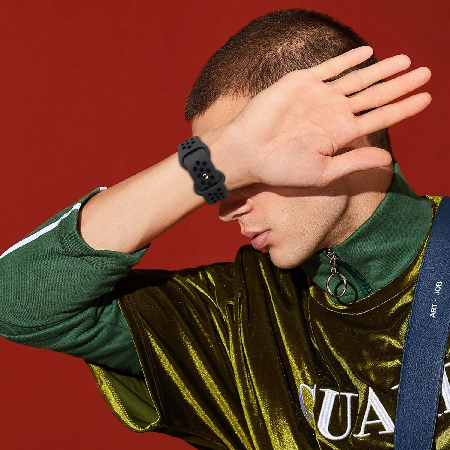 Silicone Strap For Apple Watch Band 44mm 40mm 42mm 38mm 44 mm watchband Breathable bracelet Apple watch 6 Strap iWatch 7 5 4 se Silicone Strap For Apple Watch Band 44mm 40mm 42mm 38mm 44 mm watchband Breathable bracelet Apple watch 6 Strap iWatch 7 5 4 se