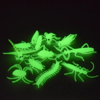 

Novelty 12Pcs Soft Spider Insect Night Glow Worms Halloween Toy Joke Gag