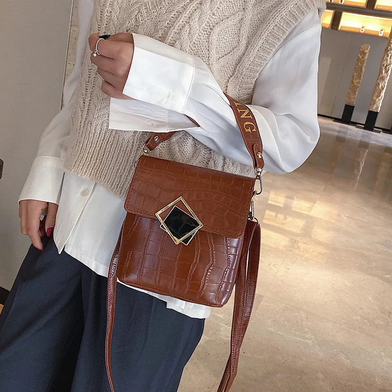 

France Non-mainstream Bag Women's 2019 Autumn And Winter New Style Online Celebrity Stone Pattern Shoulder Bag Western Style Ret