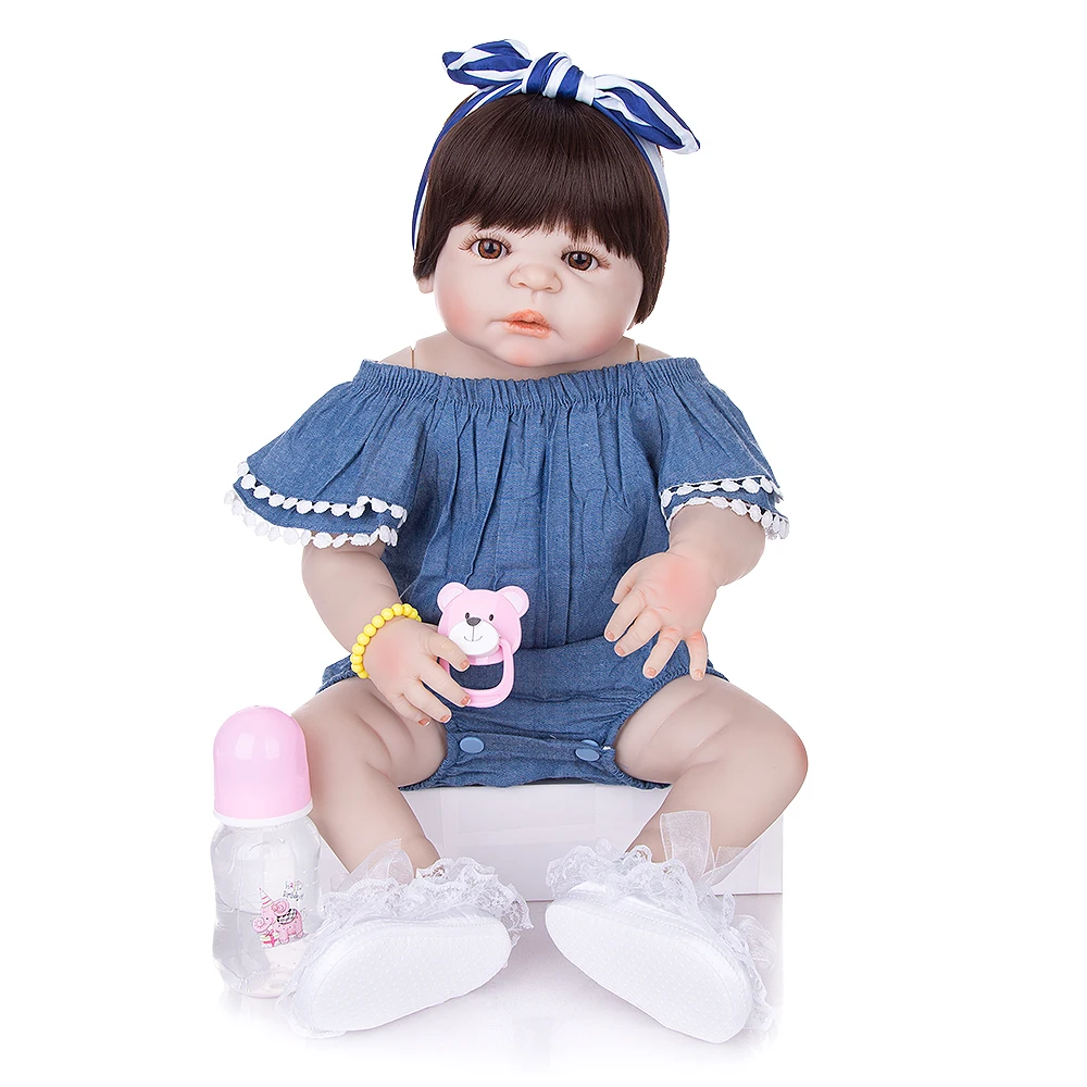 Brastoy Boneca Bebê Reborn Silicone Menina Elefanta Olhos Azuis 48cm :  : Brinquedos e Jogos