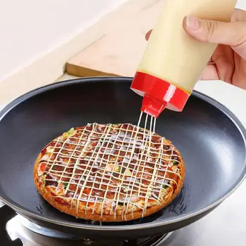 

300ml 4-Hole Plastic Salad Mustard Kitchen Accessories Dressing Squeeze Convenience Silicone Bottle Condiment Decoration Tools