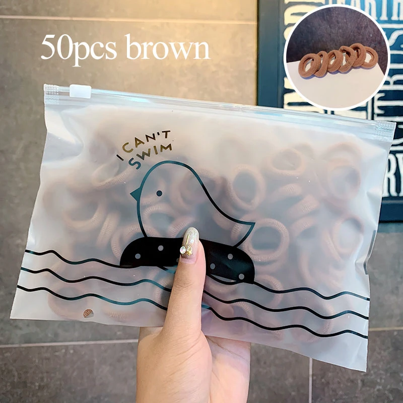 50pcs brown 50/100 шт./компл. и девочек цветной зарядный кабель в нейлоновый оплетке с небольшой резинки для волос Дети хвост держатель резиновые резинки для волос аксессуары - Цвет: 50pcs brown