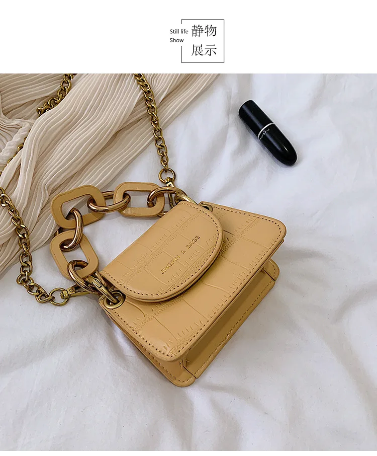 11667422906_2001407584